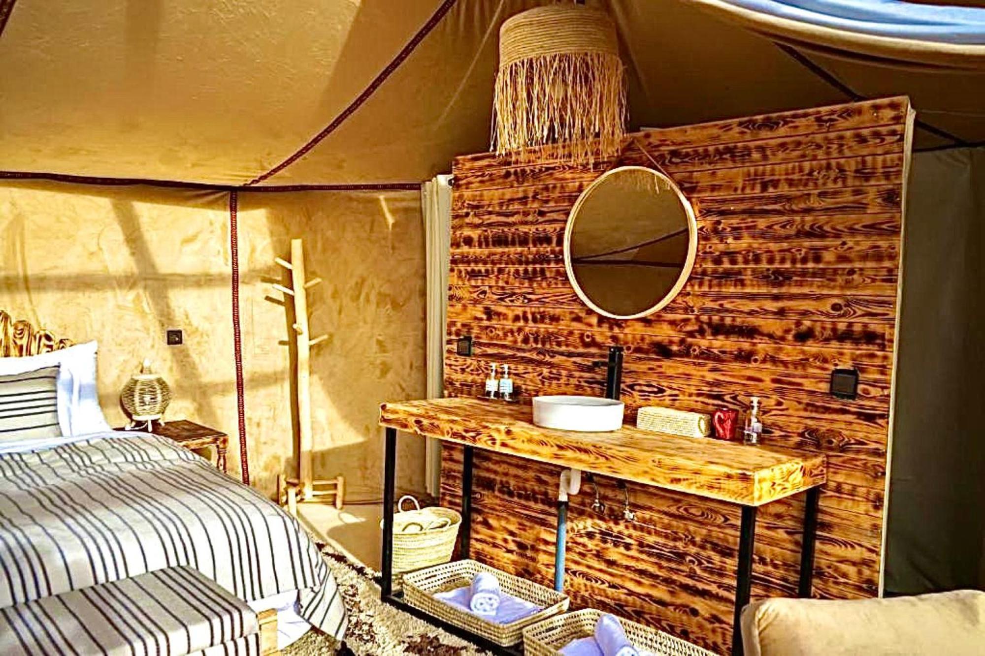 Отель Sky View Camp Мерзуга Экстерьер фото