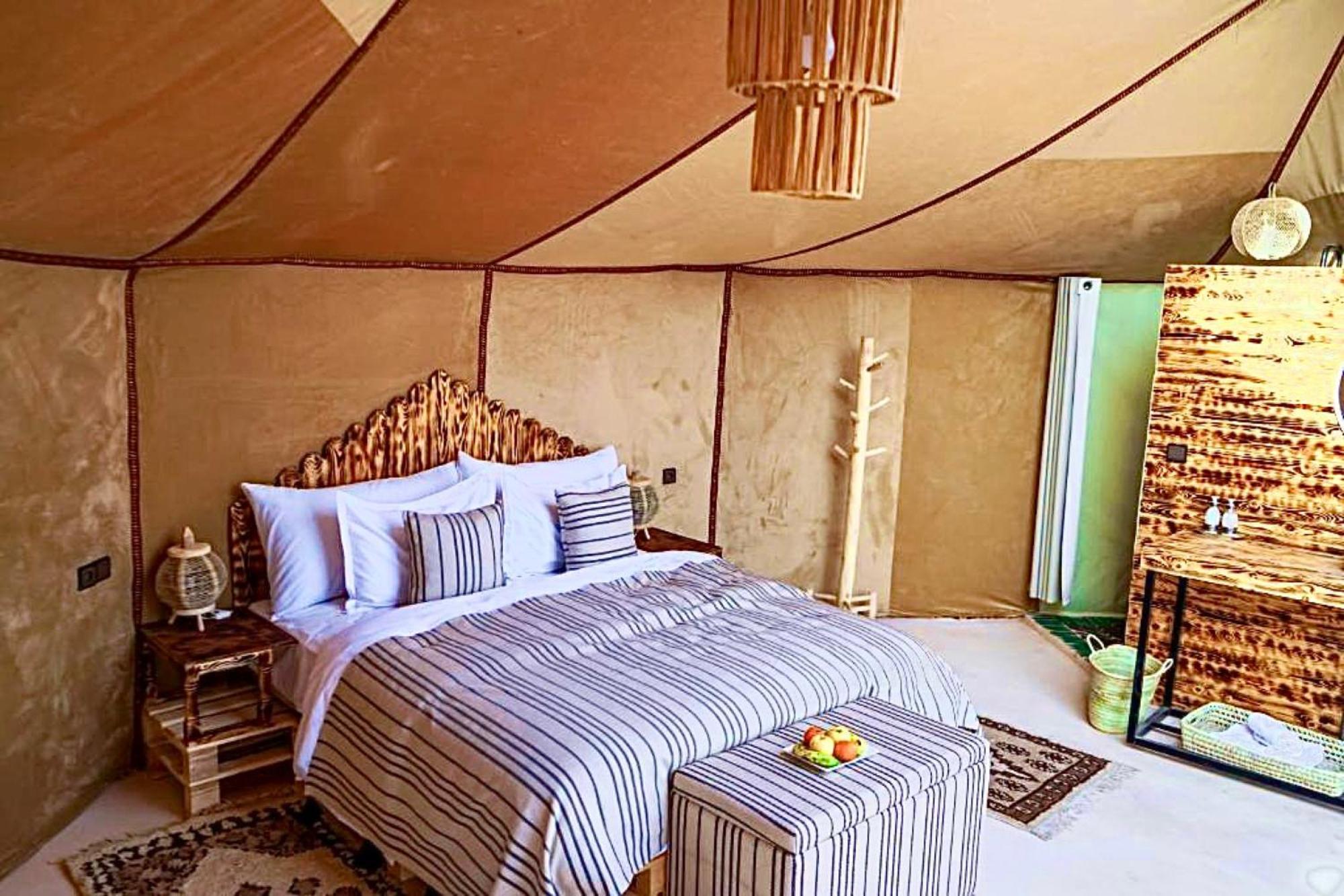 Отель Sky View Camp Мерзуга Экстерьер фото