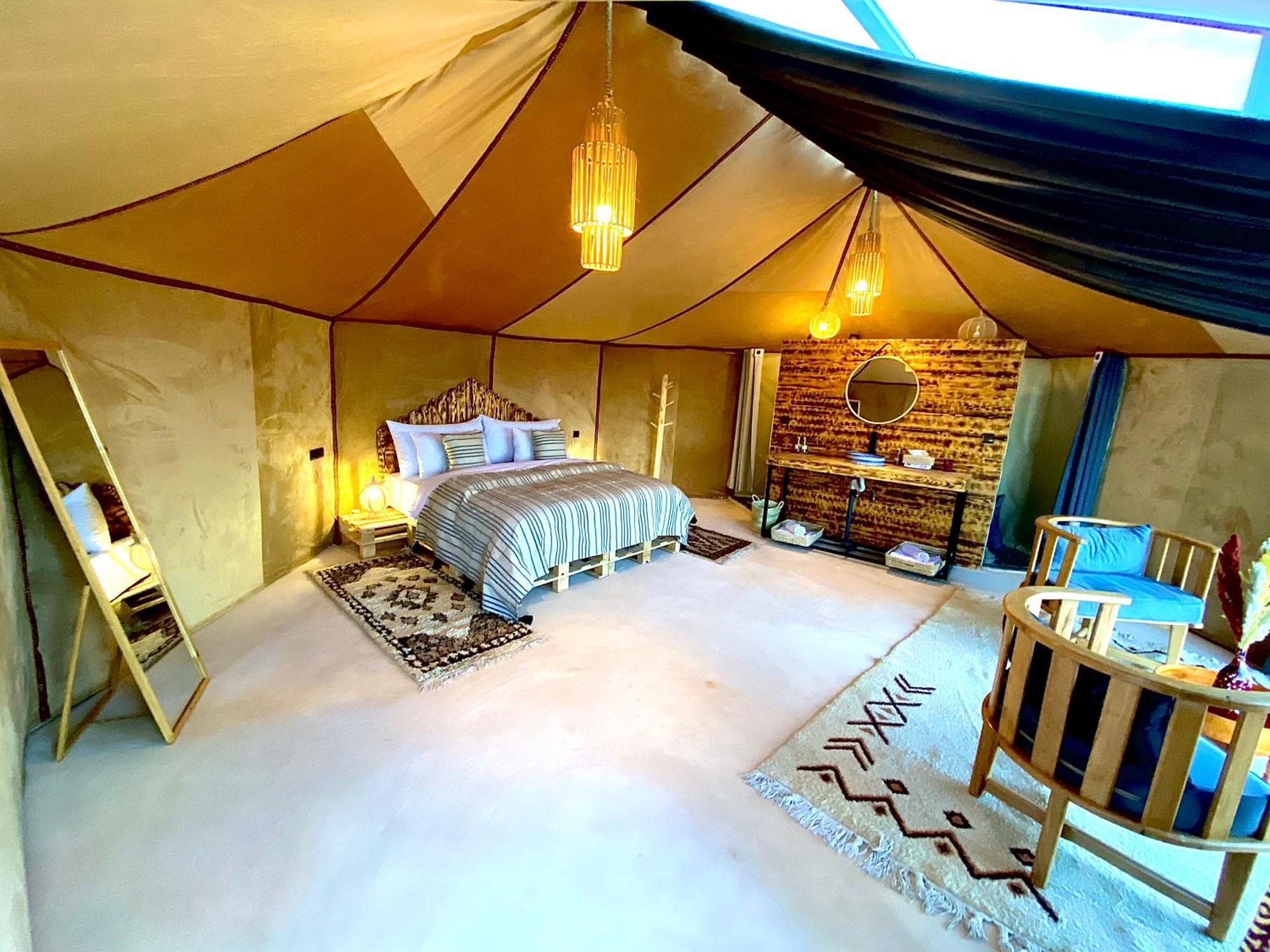 Отель Sky View Camp Мерзуга Экстерьер фото