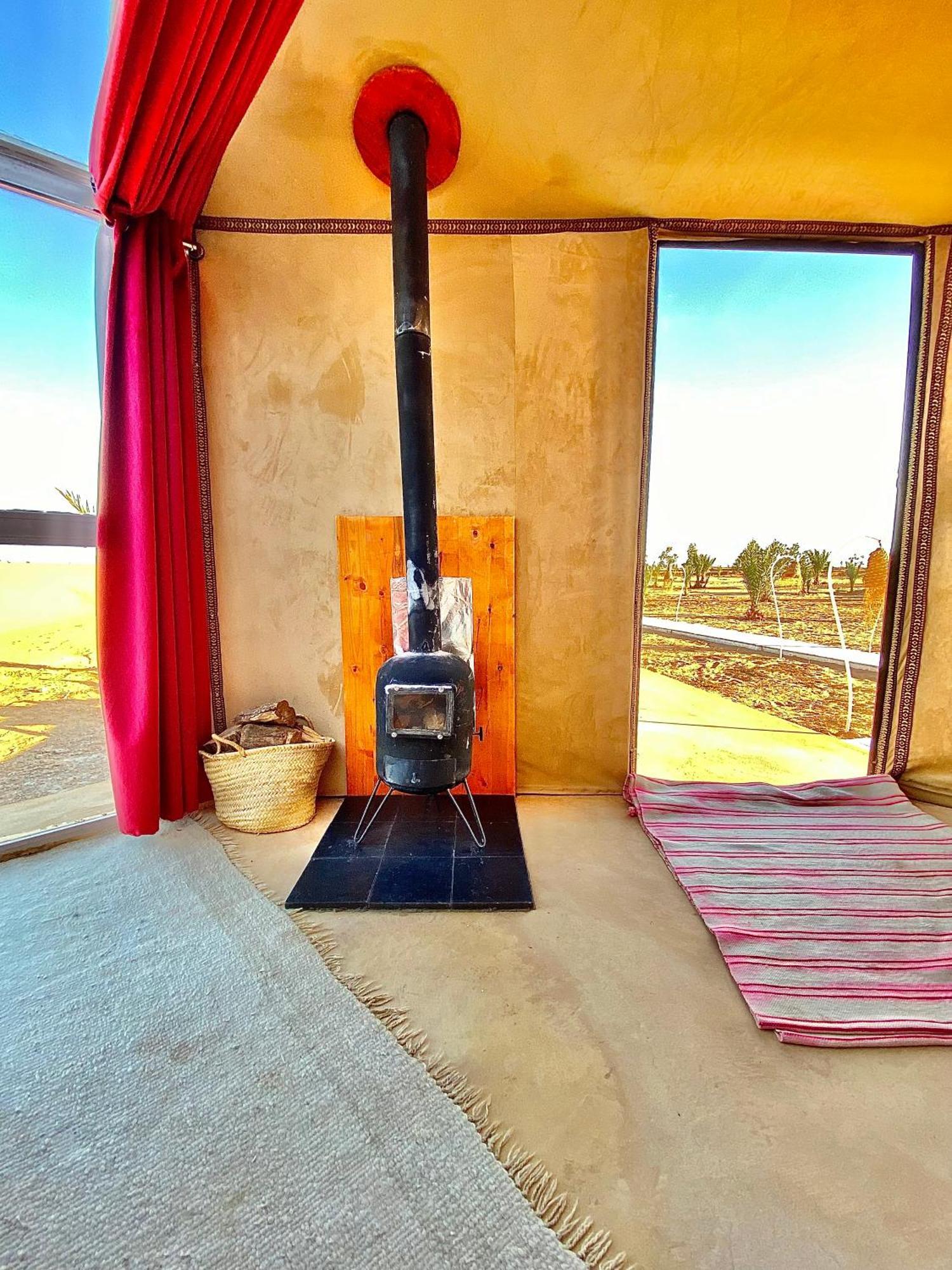 Отель Sky View Camp Мерзуга Экстерьер фото